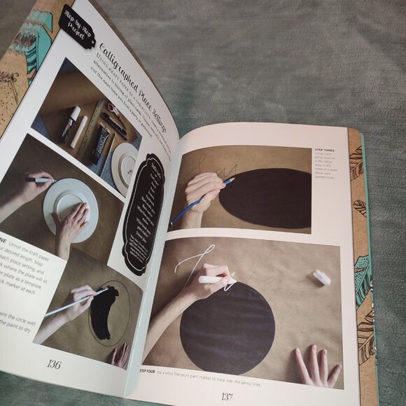 Book Large Format Calligraphy Creative Lettering and Beyond Luxury Crafting - Picture 15 of 16